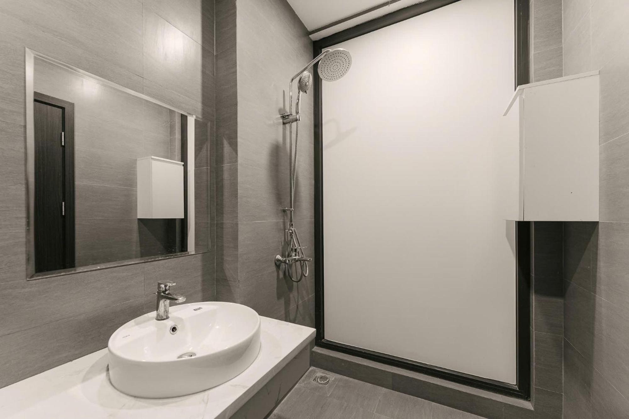 Delapong Hotel And Apartment Ha Noi Hanoi Exterior foto