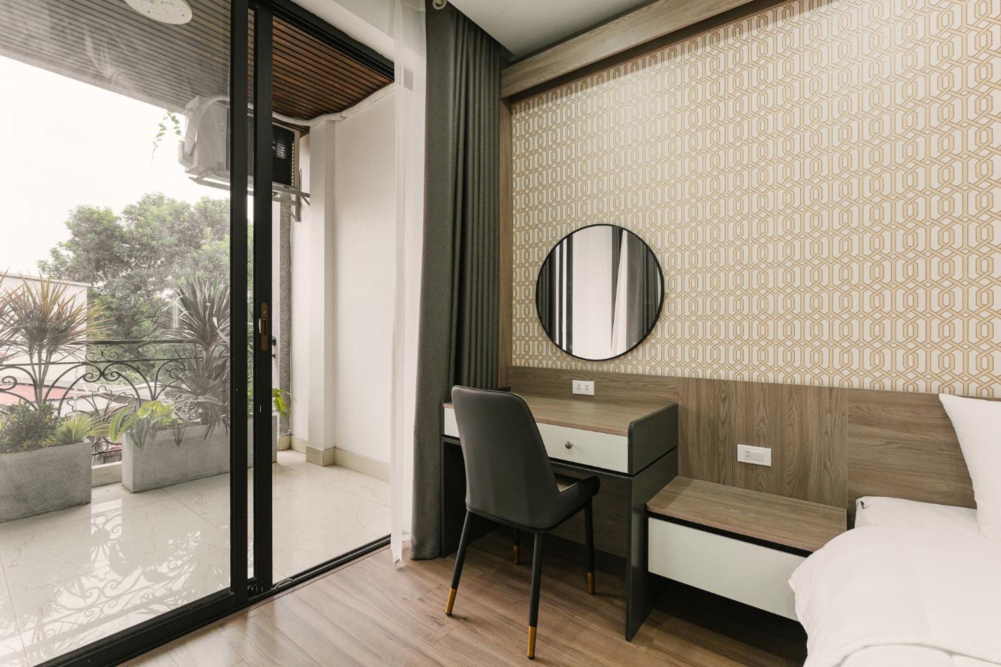 Delapong Hotel And Apartment Ha Noi Hanoi Exterior foto