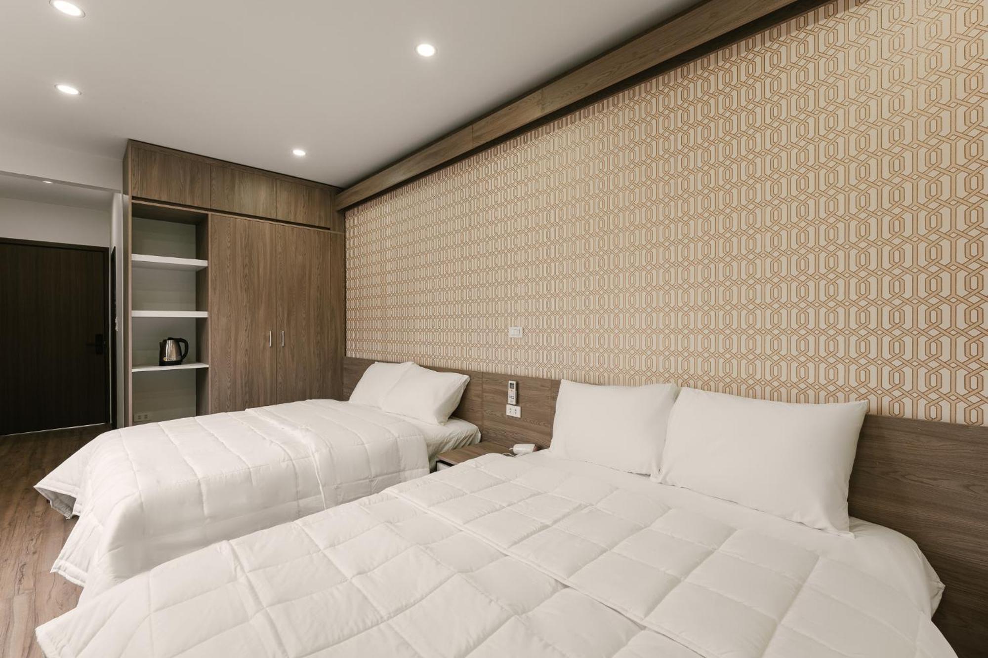 Delapong Hotel And Apartment Ha Noi Hanoi Exterior foto